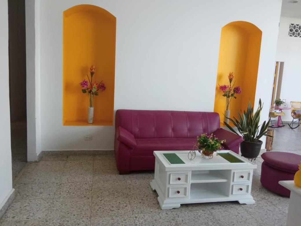 לה דוראדה Casa De Luna מראה חיצוני תמונה